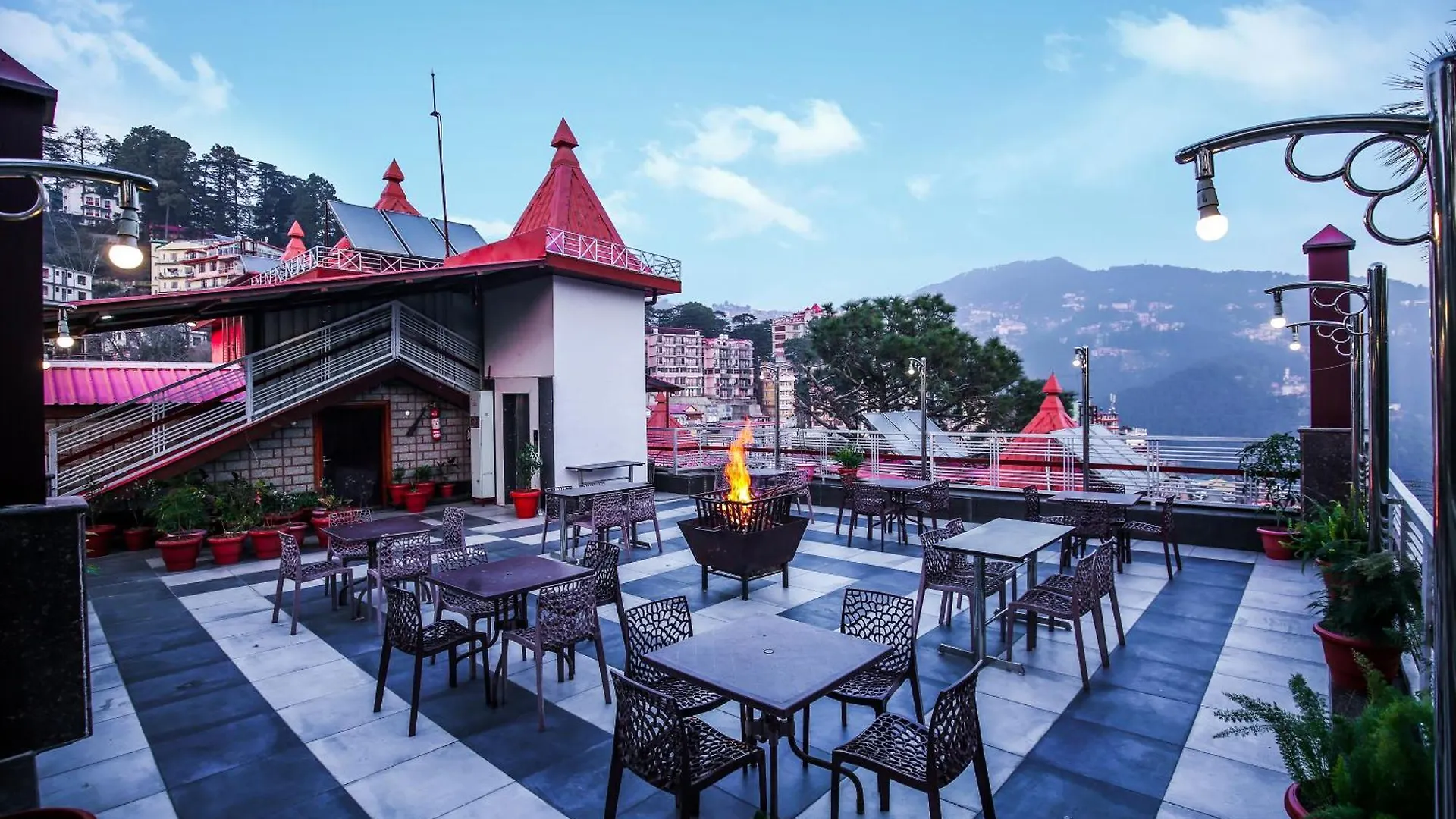Hotel White Grand Shimla - In City Centre - A Centrally Ac Hotel 4*,